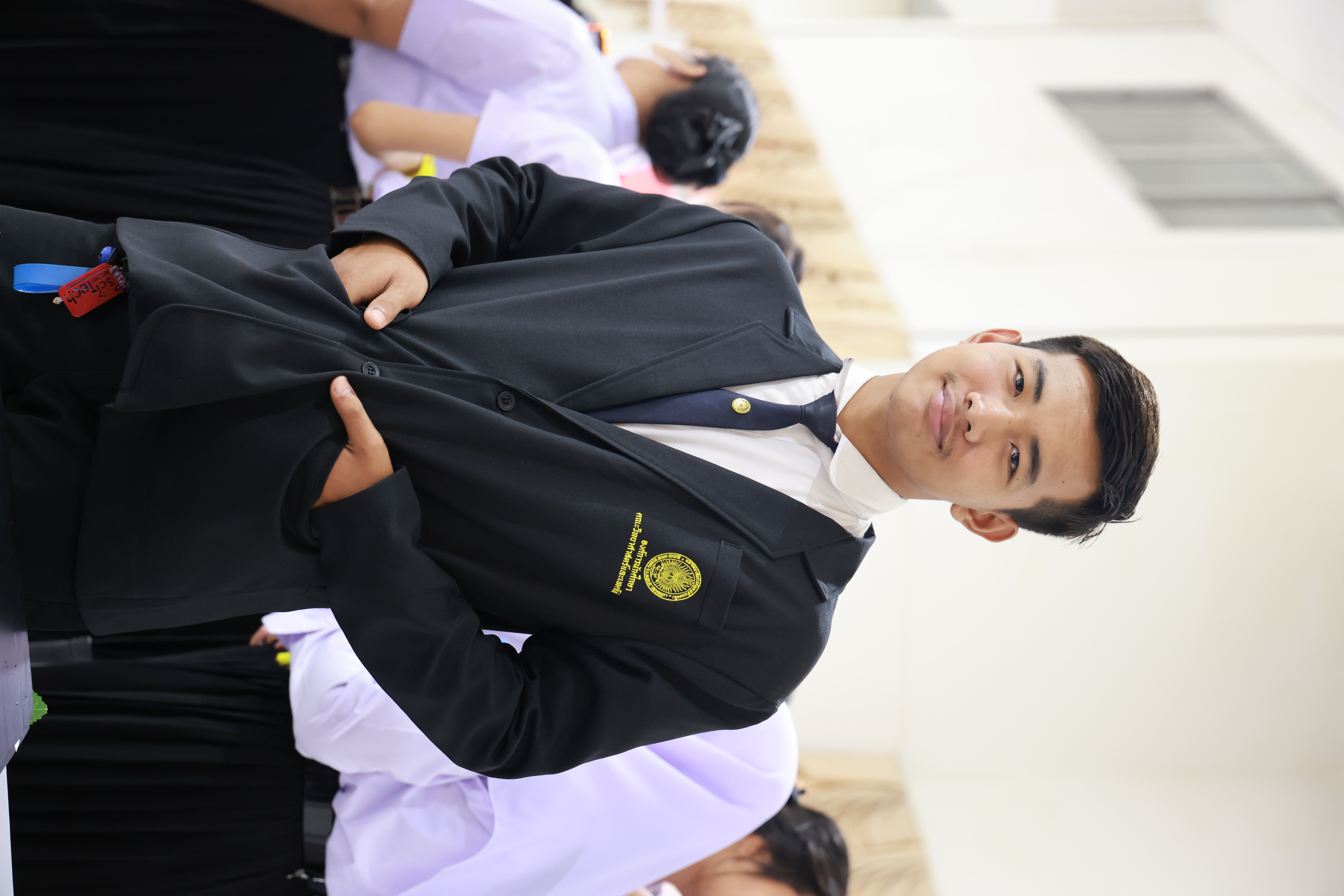 ภูริ
